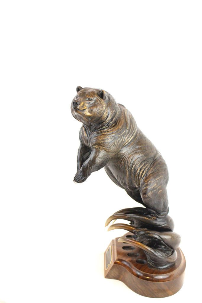 grizzly bear, Grizzly bronze, grizzly sculpture, bronze grizzly